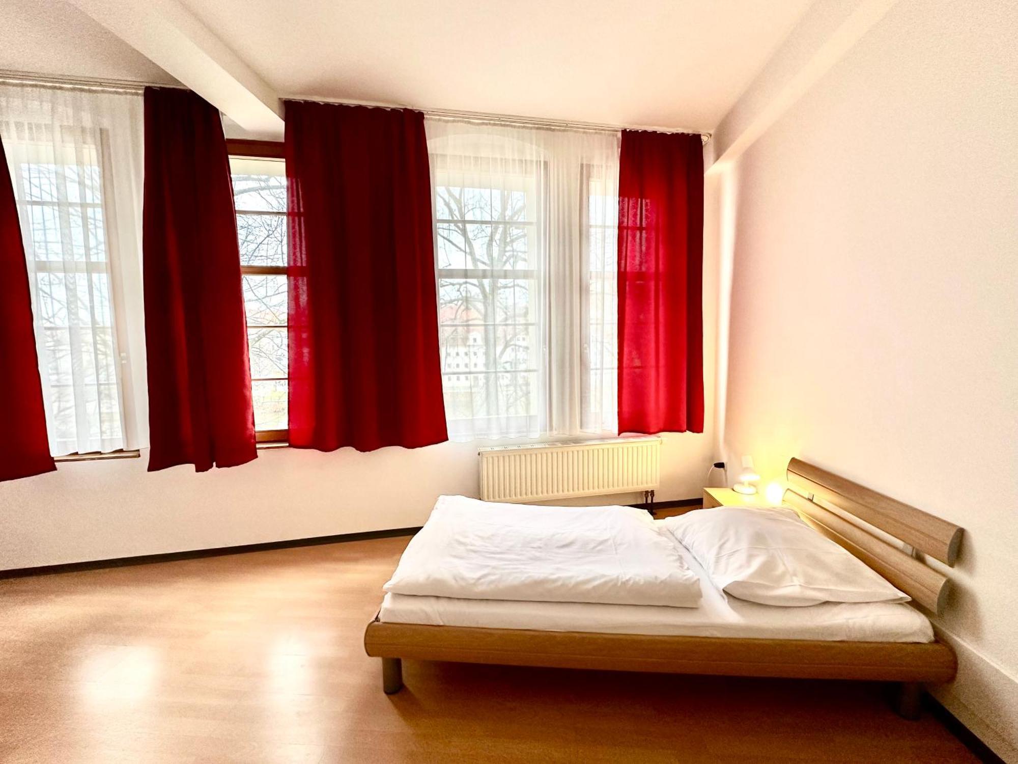 Picobello Pension Гёрлиц Экстерьер фото